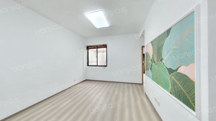 水晶湾城市雅苑二手房实景图