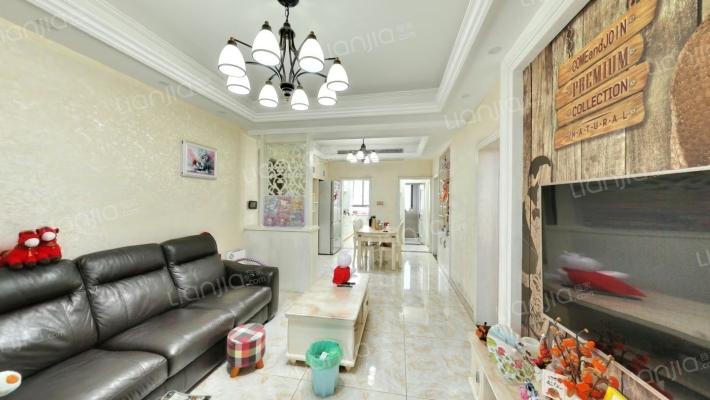 贝利栖溪望府二手房实景图