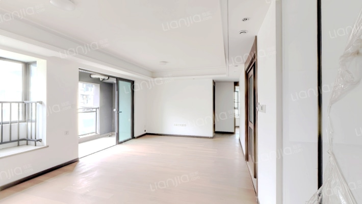 万科招商理想城致远二手房实景图