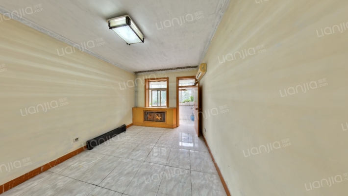 交校路6二手房实景图