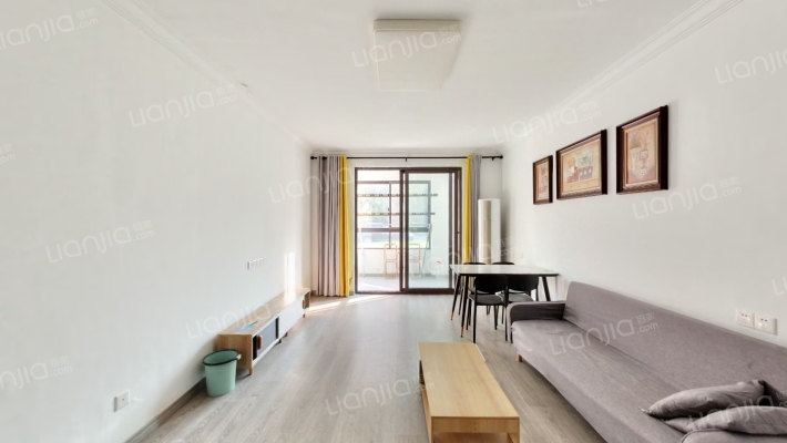 书香华府小区二手房实景图