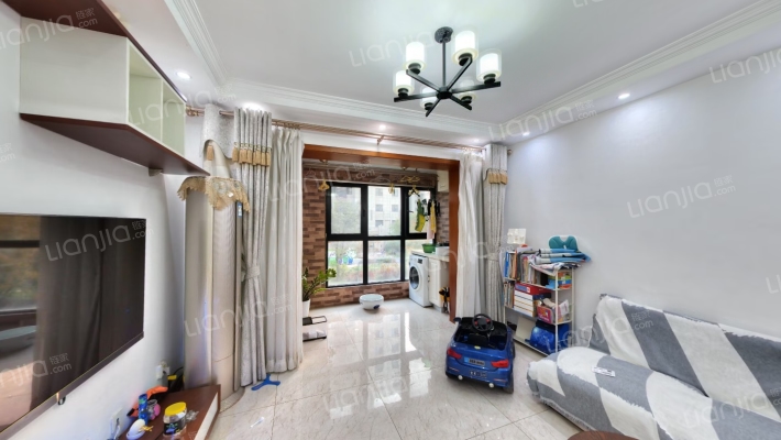 宝龙南苑二手房实景图