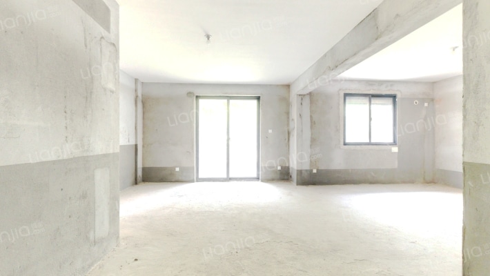 恒隆花园二手房实景图