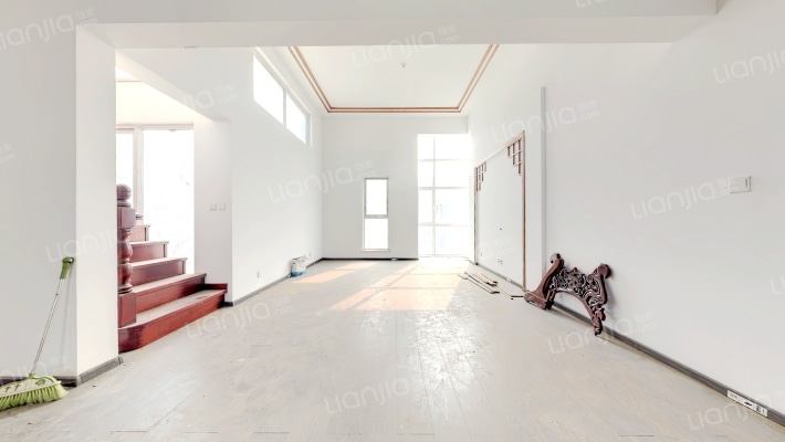 西海岸路100号二手房实景图