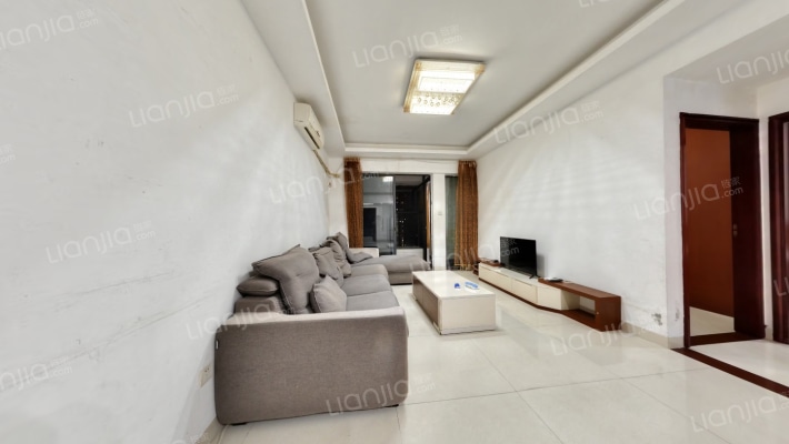 荷兰水乡巧克力二手房实景图