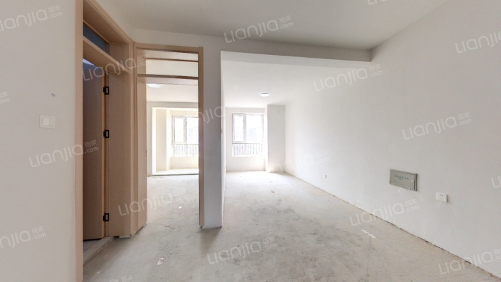 怡园新居二手房实景图