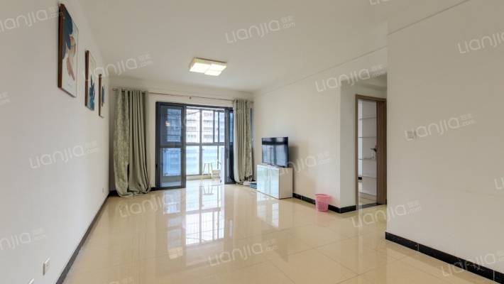 高路华小区二手房实景图