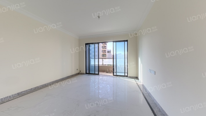 翡翠山珑悦二手房实景图