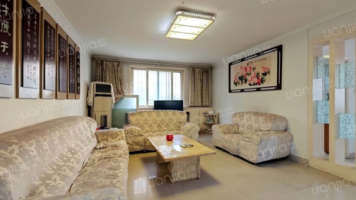 卫东区政府家属院二手房实景图