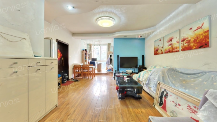 鑫华庭园二手房实景图