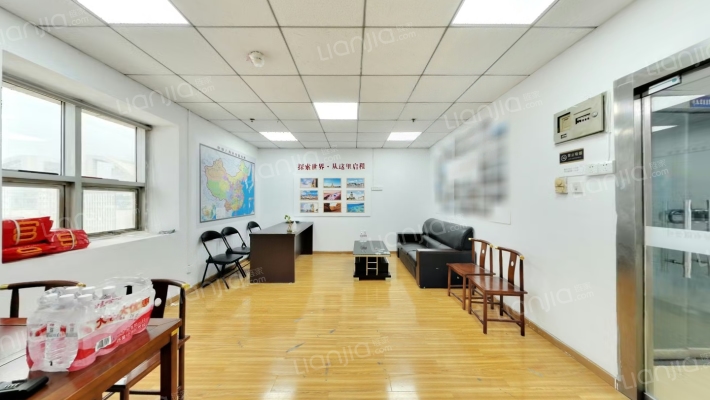 中商广场写字楼二手房实景图