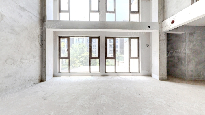 领地观云府二手房实景图