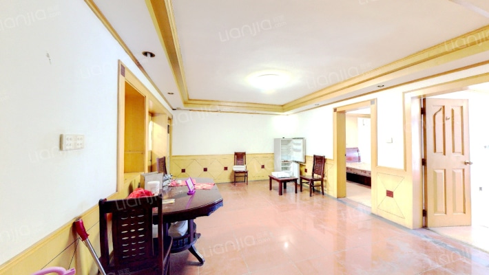 嘉泰公寓二手房实景图