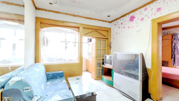 华龙泰汽配小区二手房实景图