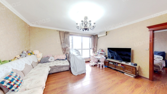 伊湾尊府二手房实景图