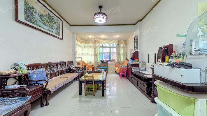 聚景楼二手房实景图