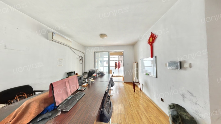 绿地国际花都二手房实景图