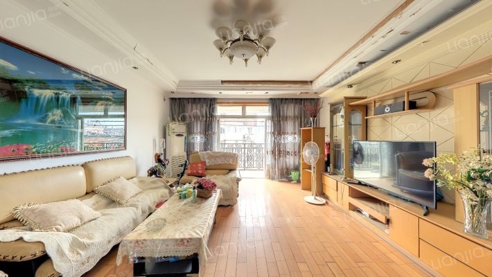 太阳岛花园二手房实景图