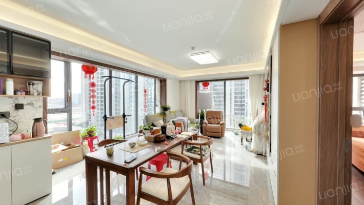 保利珑樾二手房实景图