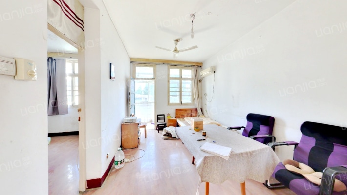 财政局宿舍二手房实景图