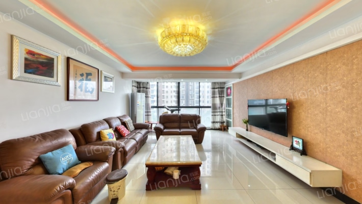 融科三万英尺二手房实景图