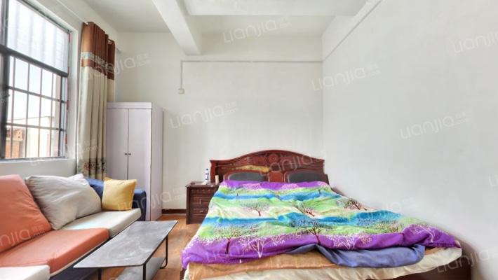 解放北路1724号二手房实景图