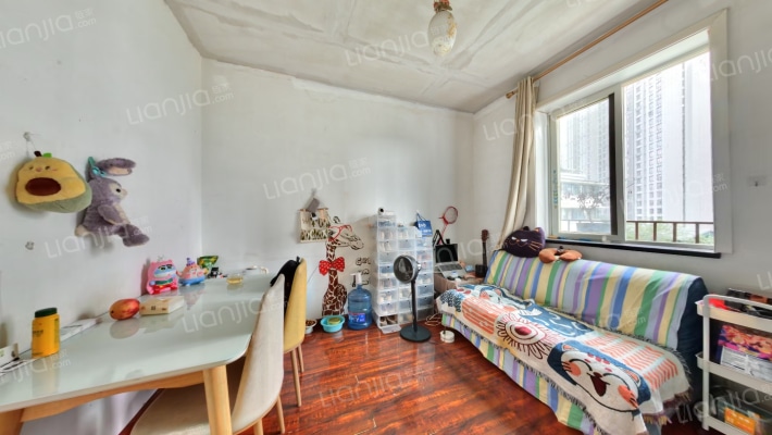 西体路二手房实景图