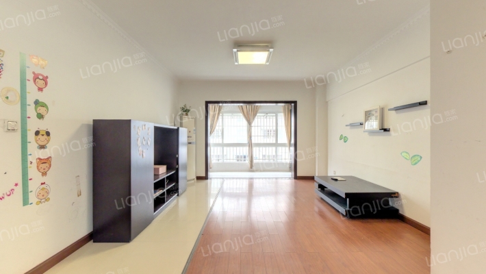 康而富家园二手房实景图