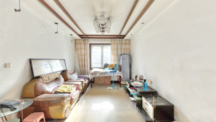 中洋花苑二手房实景图