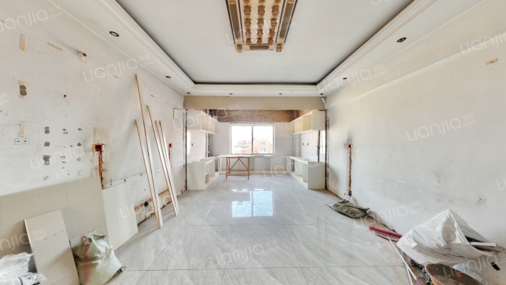 倚山里小区二手房实景图