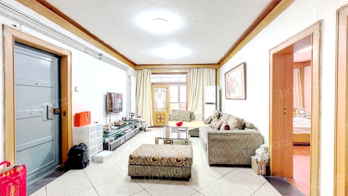 凤凰路36号院二手房实景图