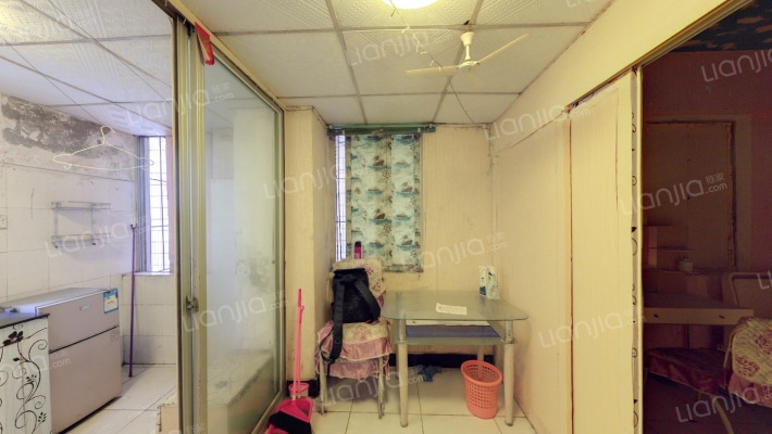 合和大厦二手房实景图