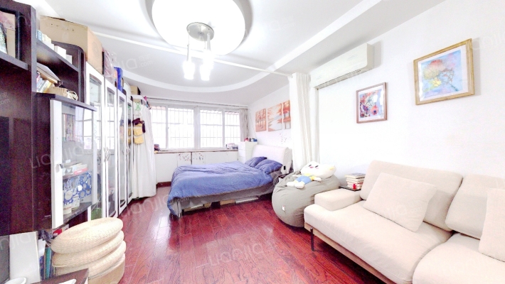 兴山路二手房实景图