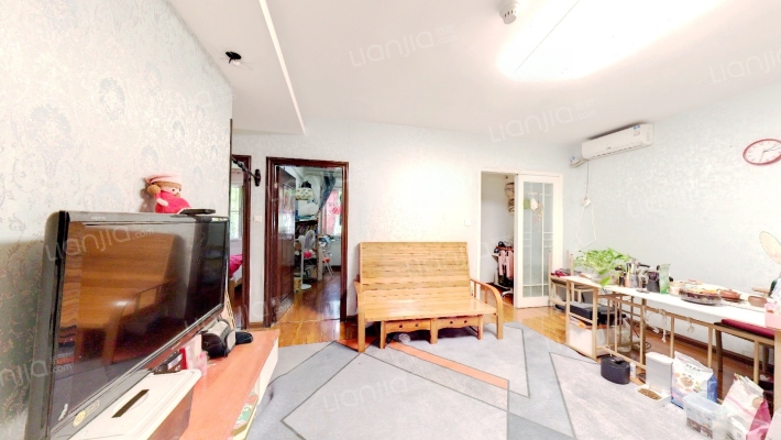 温泉花园二手房实景图