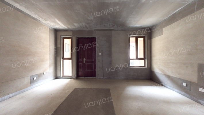 世茂御龙海湾星空墅5期二手房实景图