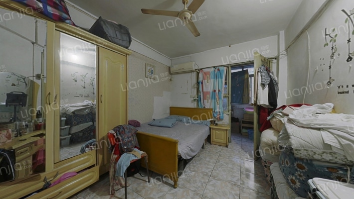 拱辰街73号二手房实景图