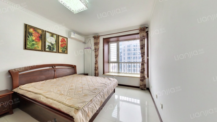 万达广场G区二手房实景图