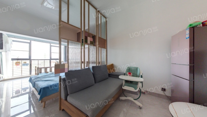 蓝海瑞园二手房实景图