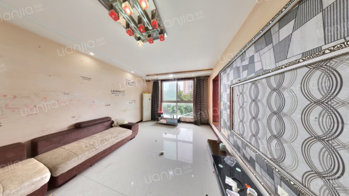 大川水岸菲尔小城二手房实景图