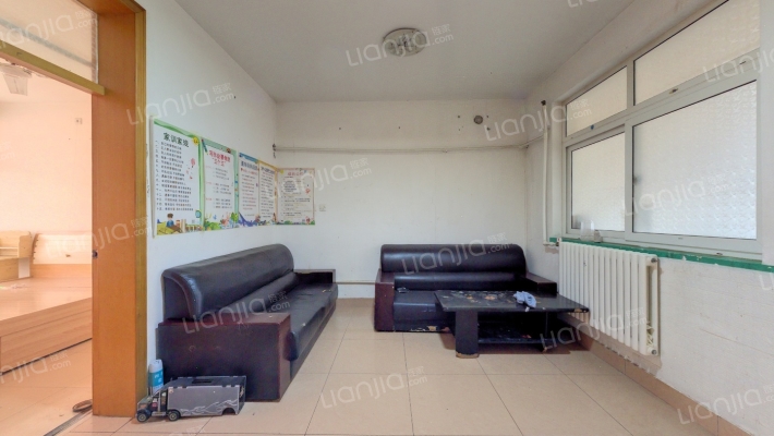 国立食品公司家属院二手房实景图