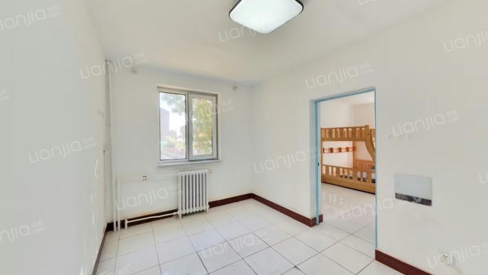 华龙苑中里二手房实景图