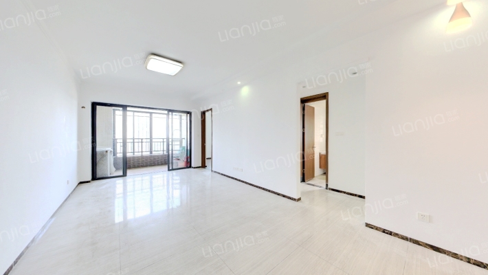 越秀岭南雅筑二手房实景图