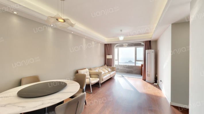 万科观湖礼著一期二手房实景图