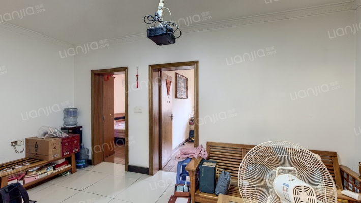 月亮城小区二手房实景图