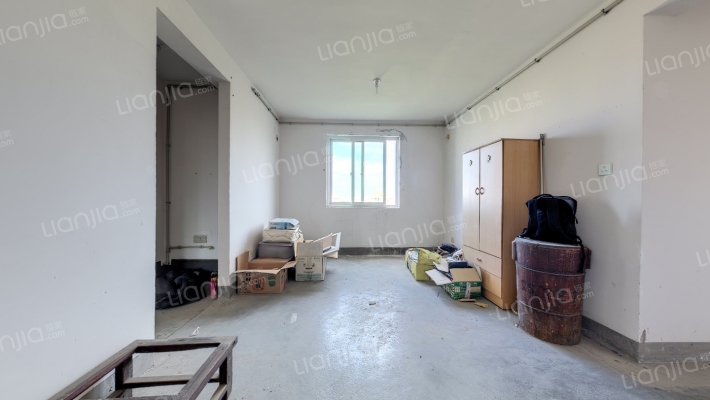 鹤沙航城汇诚佳苑二手房实景图