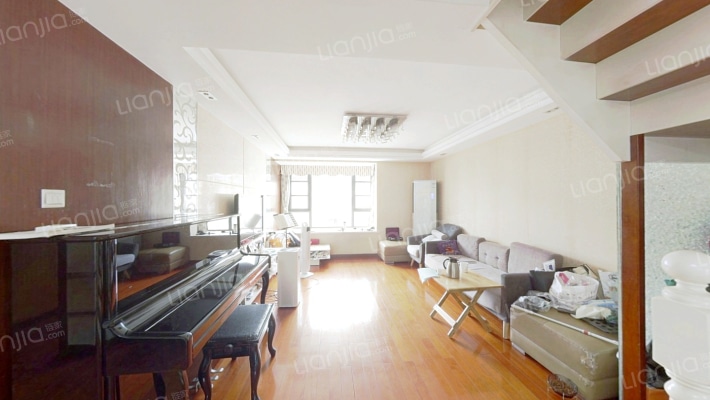 江雁山水雅苑二手房实景图