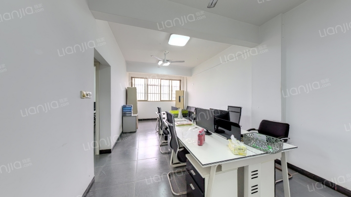 进取街二手房实景图