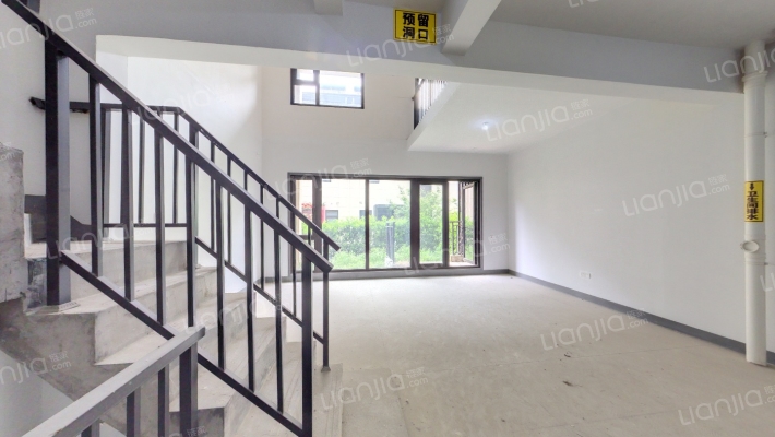 新力朗诗熙华府二手房实景图