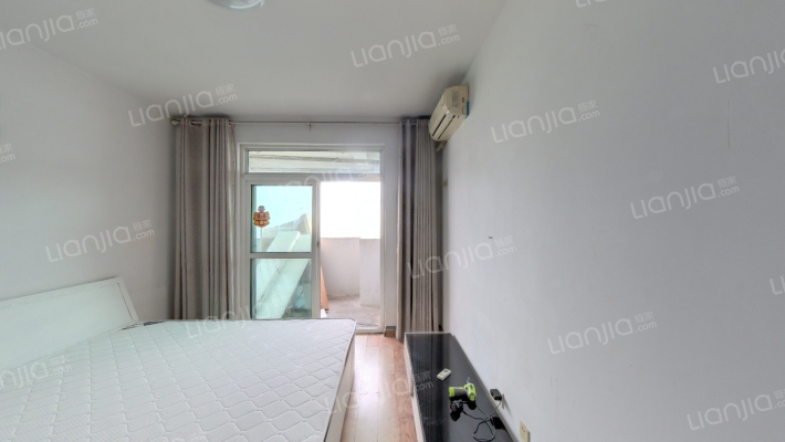 丁怡花园二手房实景图