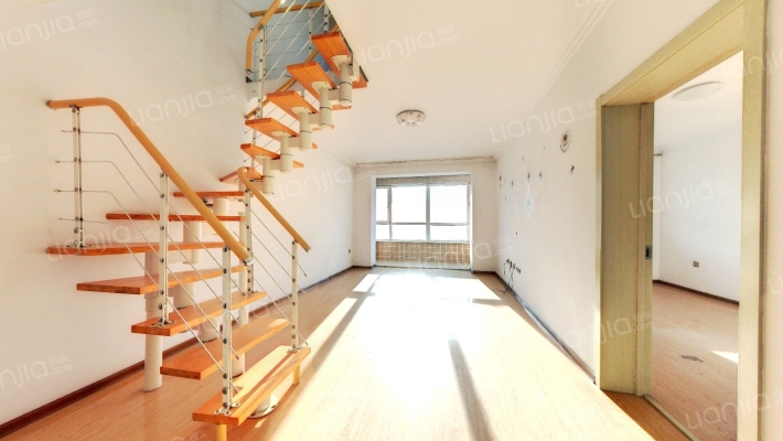 金岸名苑二手房实景图